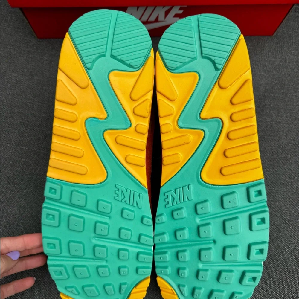 Nike Air Max 90 SE - Picture 5 of 7